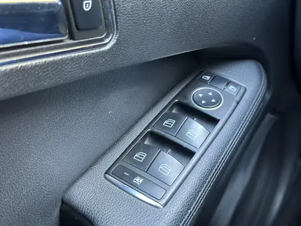 Mercedes-Benz E 200 2011 года за 7 800 000 тг. в Актобе – фото 16
