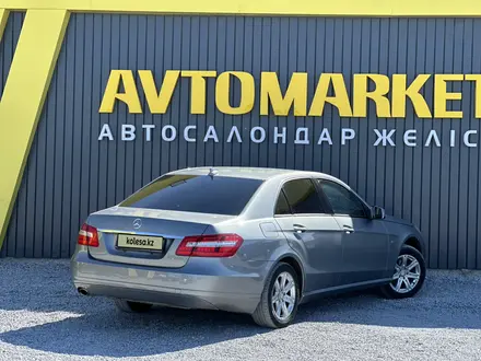Mercedes-Benz E 200 2011 года за 7 800 000 тг. в Актобе – фото 3