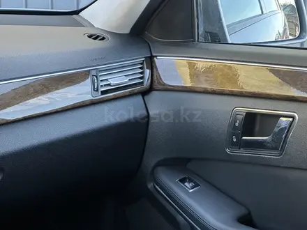 Mercedes-Benz E 200 2011 года за 7 800 000 тг. в Актобе – фото 6