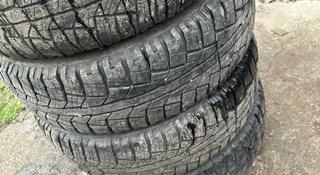 Шины 215/65R16 за 35 000 тг. в Усть-Каменогорск