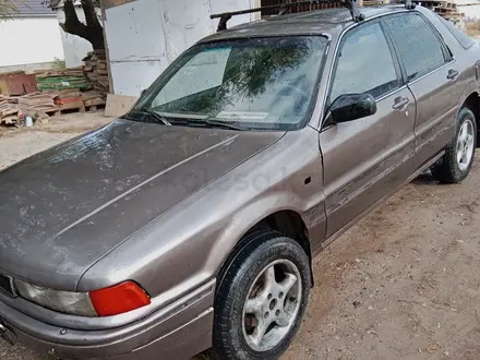 Mitsubishi Galant 1989 года за 700 000 тг. в Байсерке – фото 2