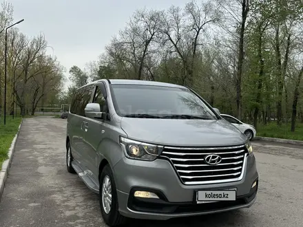 Hyundai Starex 2019 года за 14 500 000 тг. в Алматы – фото 8