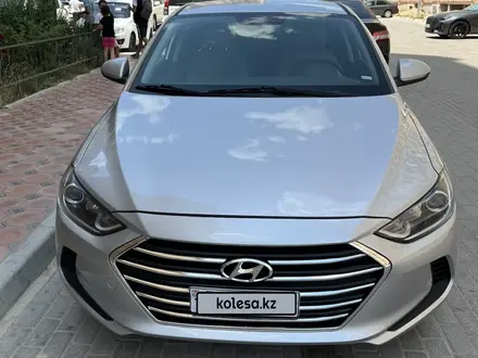 Hyundai Elantra 2018 года за 5 600 000 тг. в Актау