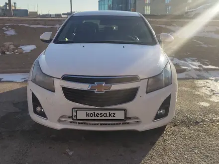 Chevrolet Cruze 2013 года за 2 900 000 тг. в Актау – фото 2