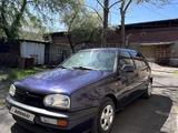 Volkswagen Golf 1993 года за 1 300 000 тг. в Алматы