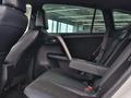 Toyota RAV4 Prestige 2016 года за 9 890 000 тг. в Алматы – фото 15