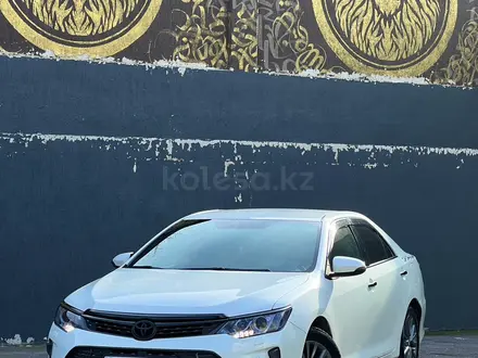 Toyota Camry 2014 года за 11 800 000 тг. в Алматы – фото 2