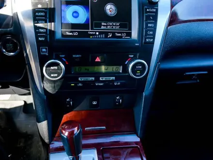 Toyota Camry 2012 года за 10 800 000 тг. в Актобе – фото 4