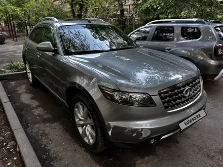 Infiniti FX35 2006 года за 5 300 000 тг. в Алматы – фото 3
