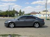 Volkswagen Passat 2014 года за 3 600 000 тг. в Актобе – фото 5