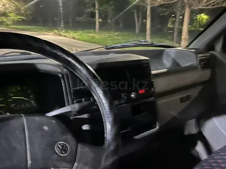 Volkswagen Transporter 1992 года за 3 200 000 тг. в Аксу – фото 18