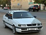 Volkswagen Passat 1994 годаfor2 700 000 тг. в Караганда