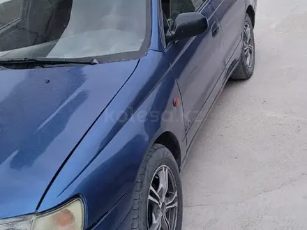 Toyota Carina E 1996 года за 1 200 000 тг. в Актау – фото 2