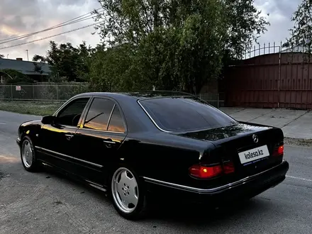 Mercedes-Benz E 240 1998 года за 5 500 000 тг. в Кызылорда – фото 5