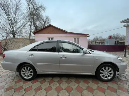 Toyota Camry 2005 года за 5 000 000 тг. в Шардара – фото 4