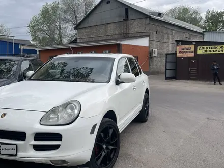 Porsche Cayenne 2005 года за 7 000 000 тг. в Алматы