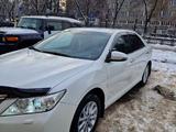 Toyota Camry 2014 года за 10 200 000 тг. в Алматы – фото 2