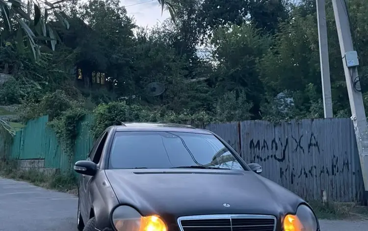 Mercedes-Benz C 180 2001 года за 1 770 000 тг. в Алматы