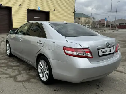 Toyota Camry 2011 года за 6 400 000 тг. в Атырау – фото 6