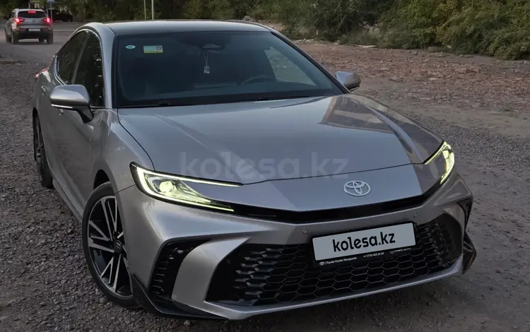 Toyota Camry 2024 года за 15 800 000 тг. в Караганда
