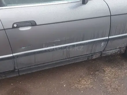 BMW 520 1993 года за 1 200 000 тг. в Астана – фото 2