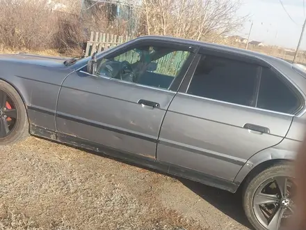 BMW 520 1993 года за 1 200 000 тг. в Астана – фото 4