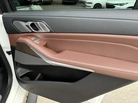 BMW X7 2019 года за 35 000 000 тг. в Астана – фото 19