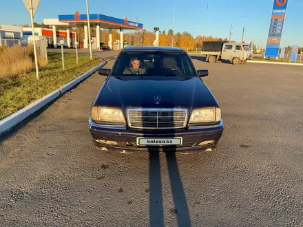 Mercedes-Benz C 200 1997 года за 2 300 000 тг. в Астана – фото 3