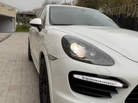 Porsche Cayenne 2013 года за 16 500 000 тг. в Алматы – фото 4