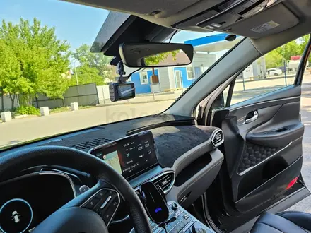 Hyundai Santa Fe 2023 года за 19 300 000 тг. в Караганда – фото 16