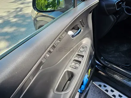 Hyundai Santa Fe 2023 года за 19 300 000 тг. в Караганда – фото 17
