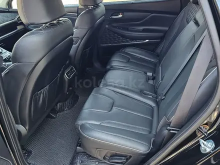 Hyundai Santa Fe 2023 года за 19 300 000 тг. в Караганда – фото 29