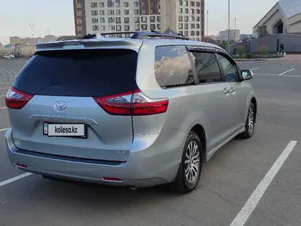 Toyota Sienna 2019 года за 18 000 000 тг. в Астана – фото 2