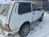 ВАЗ (Lada) Lada 2121 2013 годаfor1 000 000 тг. в Атырау – фото 4