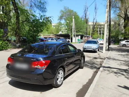 Chevrolet Cruze 2012 года за 4 500 000 тг. в Алматы – фото 2