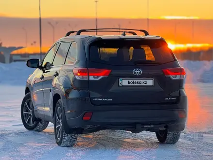 Toyota Highlander 2019 года за 18 900 000 тг. в Астана – фото 10