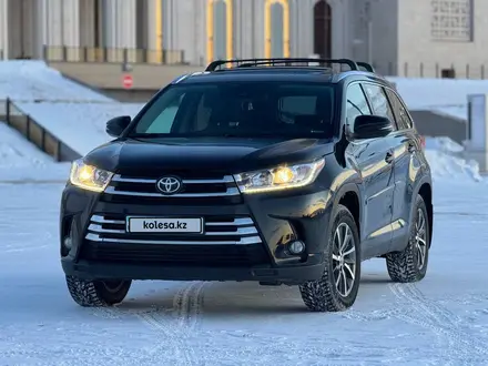 Toyota Highlander 2019 года за 18 900 000 тг. в Астана – фото 23