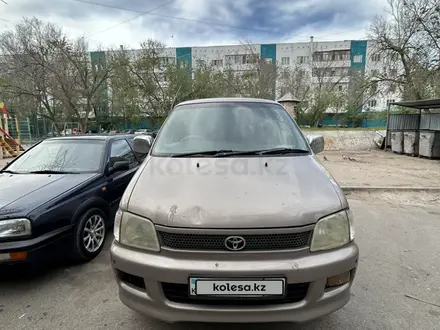 Toyota Town Ace Noah 2001 года за 3 500 000 тг. в Алматы – фото 5