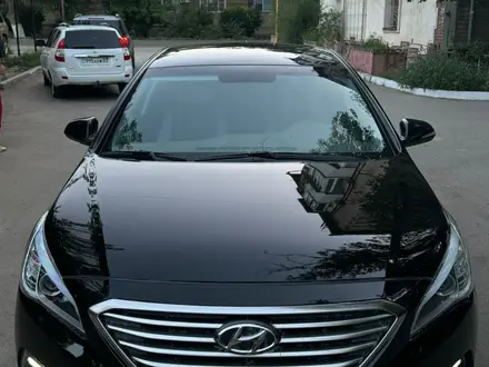 Hyundai Sonata 2015 года за 4 500 000 тг. в Уральск – фото 3