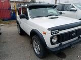 ВАЗ (Lada) Lada 2121 2013 годаfor2 250 000 тг. в Усть-Каменогорск