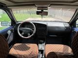 Volkswagen Passat 1993 года за 1 300 000 тг. в Шымкент – фото 5