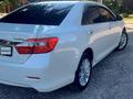 Toyota Camry 2014 годаүшін11 000 000 тг. в Семей – фото 3