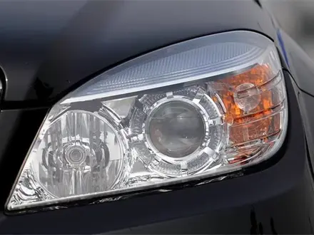 Стекла фар Mercedes Benz W 203 C 180 дорестайлинг за 28 000 тг. в Алматы – фото 19