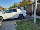 Volkswagen Amarok 2011 года за 7 500 000 тг. в Астана – фото 2