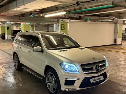 Mercedes-Benz GL 500 2013 года за 16 200 000 тг. в Алматы – фото 11