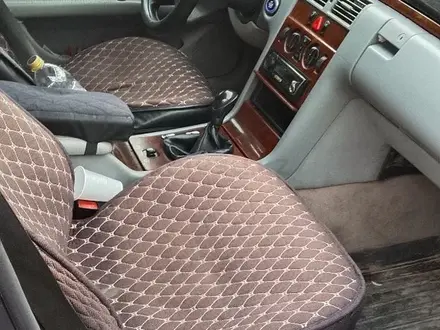 Mercedes-Benz E 230 1996 года за 1 400 000 тг. в Тараз – фото 2