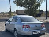 Volkswagen Passat 2007 года за 1 800 000 тг. в Караганда – фото 4