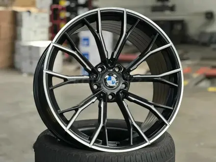 BMW (РАЗНОШИРОКИЕ) R20 5x120 8.5J/9.5J за 400 000 тг. в Алматы