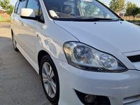 Toyota Ipsum 2005 года за 7 000 000 тг. в Атырау