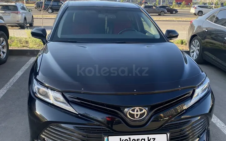 Toyota Camry 2019 годаүшін12 500 000 тг. в Астана